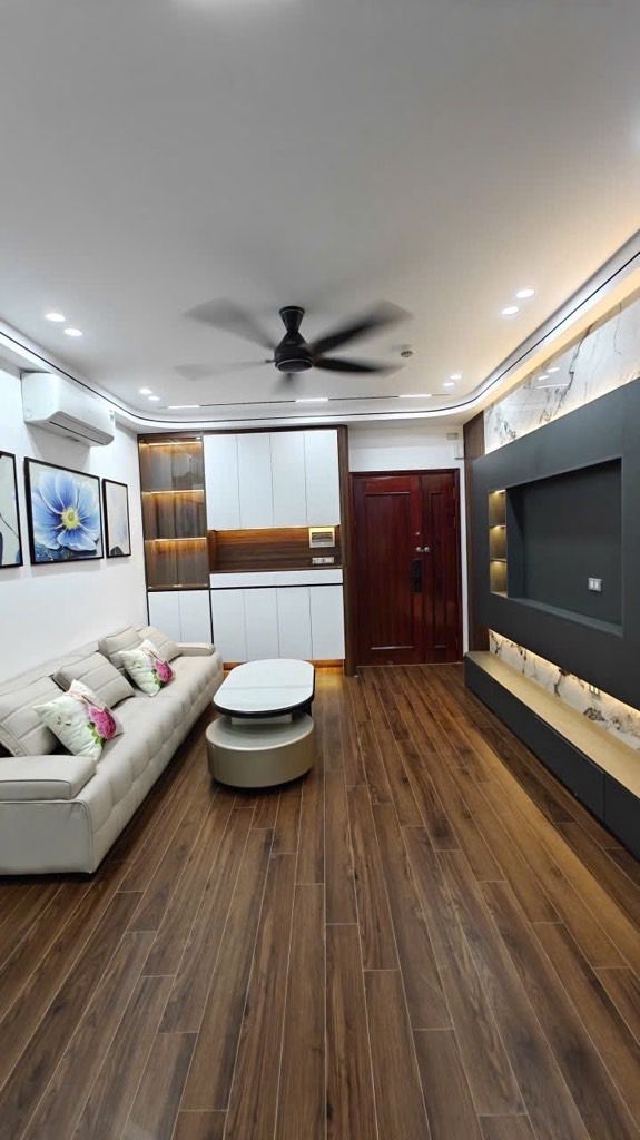 Bán nhà Thái Hà - diện tích 79m2 5 tầng - Nhà đẹp long lanh, tặng full nội thất - giá 9,25 tỷ