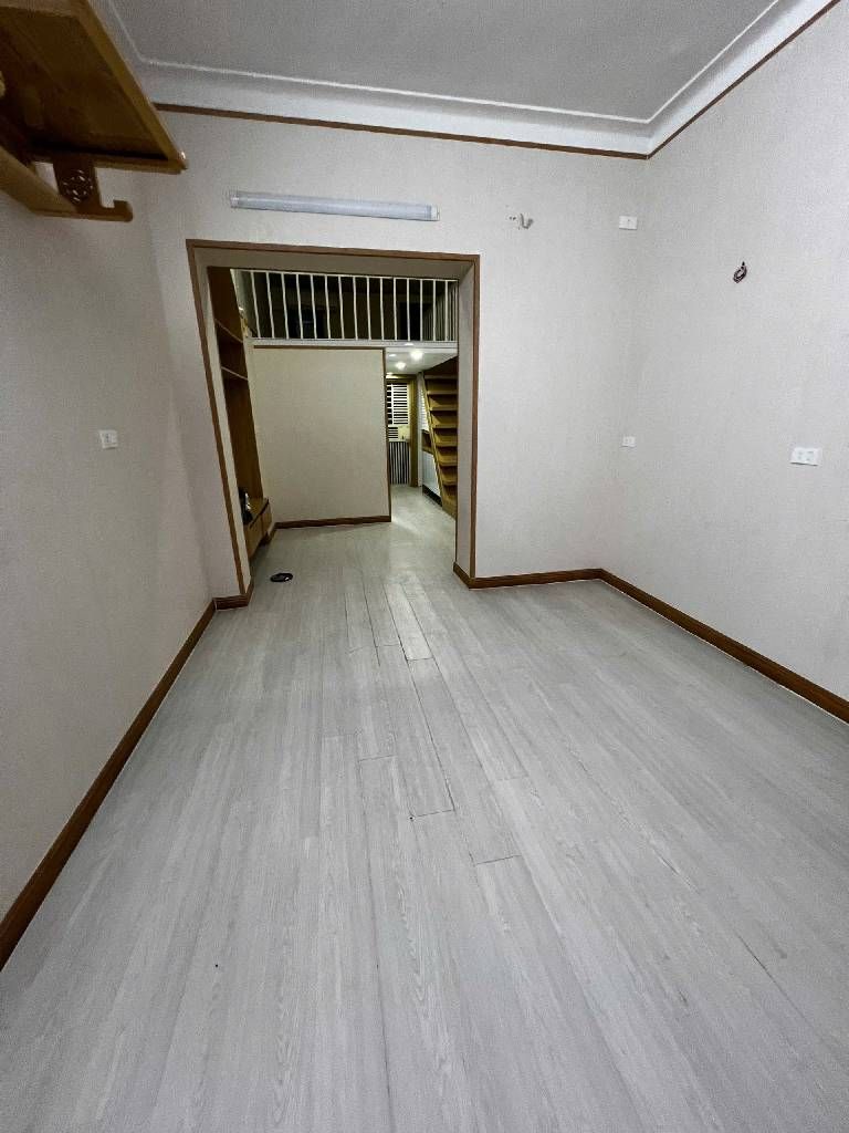 Bán nhà Lò Đúc - diện tích 50m2 1 tầng - ÔTÔ ĐỖ - giá 3,35 tỷ