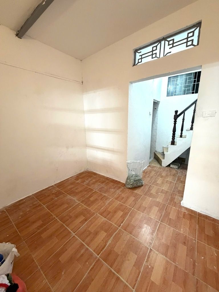 Bán nhà Tôn Đức Thắng - diện tích 25.7m2 2 tầng - Nhà hai mặt thoáng - giá 7,6 tỷ