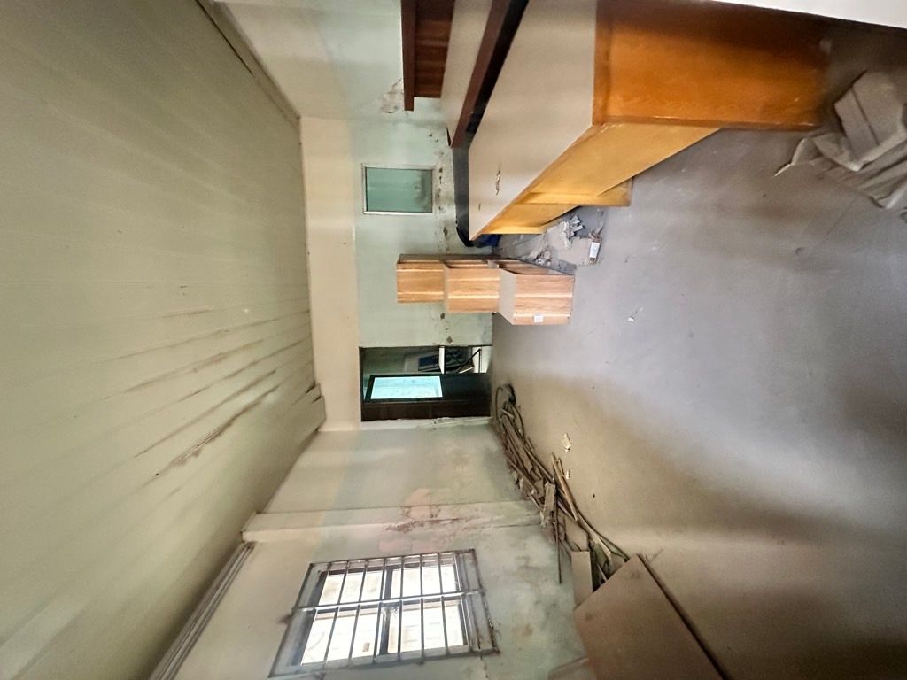 Bán nhà Giải Phóng - diện tích 123.9m2 1 tầng - LÔ GÓC 3 MẶT TIỀN - giá 18 tỷ