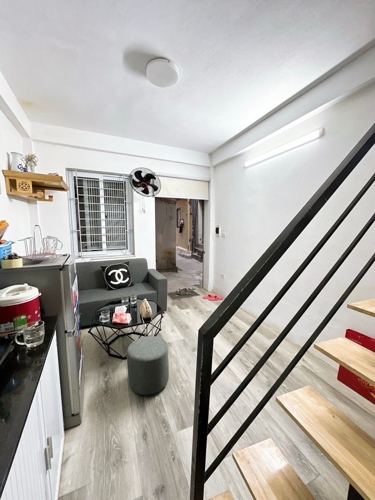 Bán nhà Trương Định - diện tích 19m2 3 tầng - NHÀ LÔ GÓC – TRUNG TÂM HOÀNG MAI - giá 2,5 tỷ