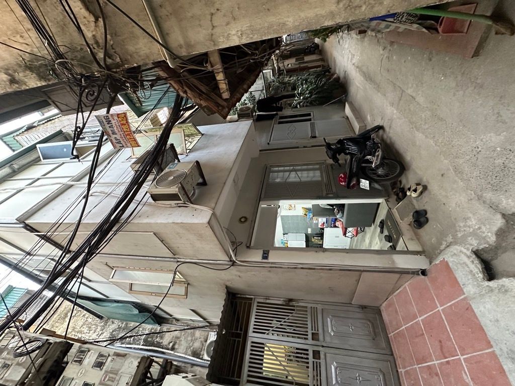 Bán nhà Trương Định - diện tích 19m2 3 tầng - NHÀ LÔ GÓC – TRUNG TÂM HOÀNG MAI - giá 2,5 tỷ