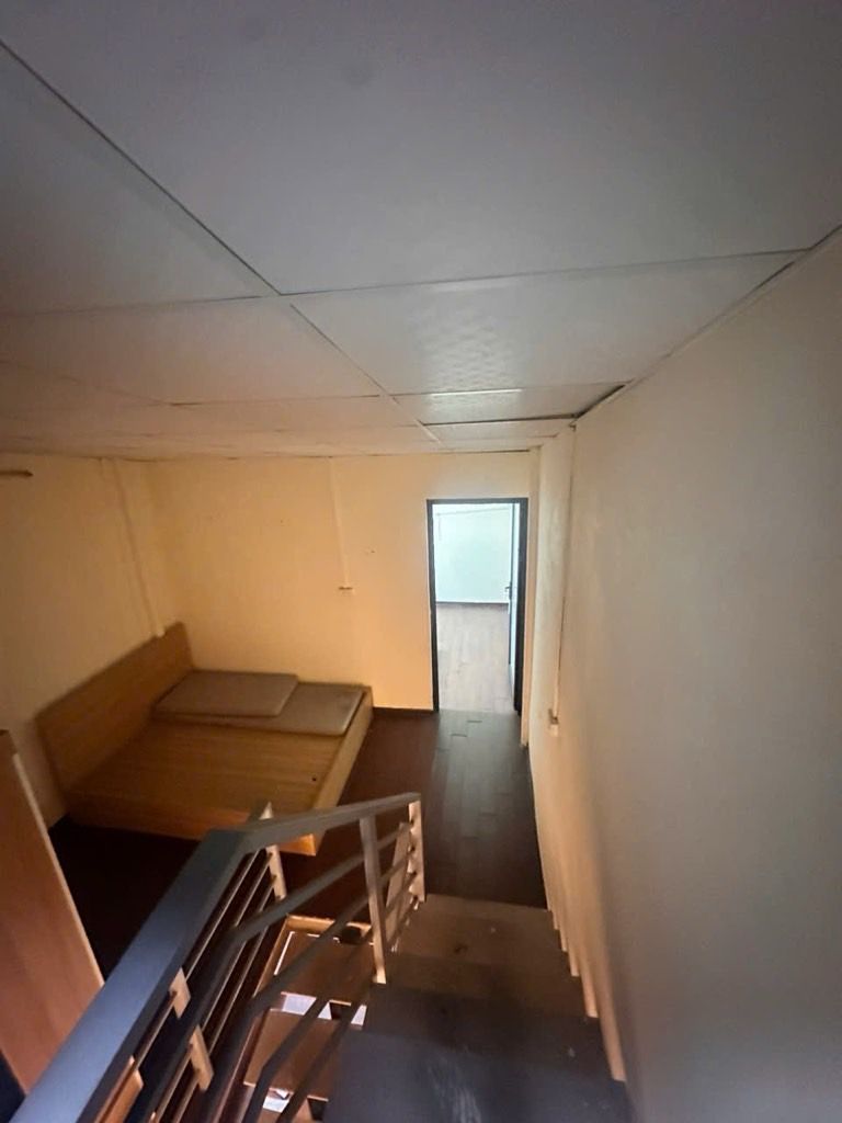 Bán nhà Thái Hà - diện tích 30m2 3 tầng - Ô tô đỗ cổng - giá 2,55 tỷ