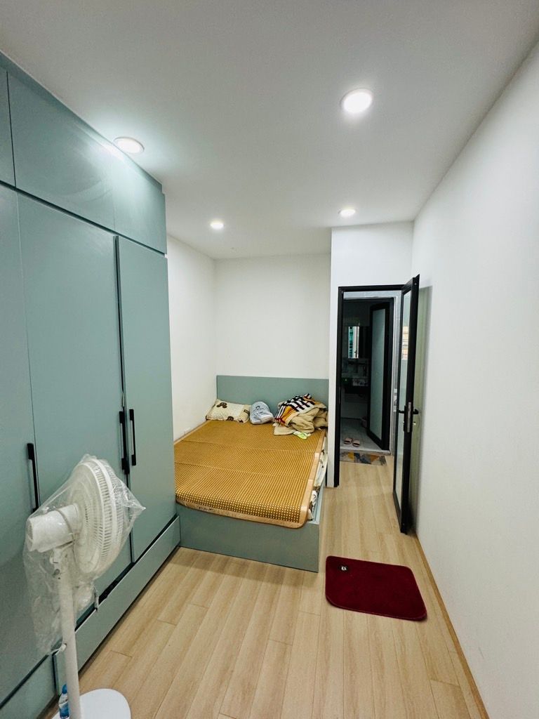 Bán nhà Đông Thiên - diện tích 30m2 2 tầng - Lô góc, ngõ thông - giá 4,65 tỷ