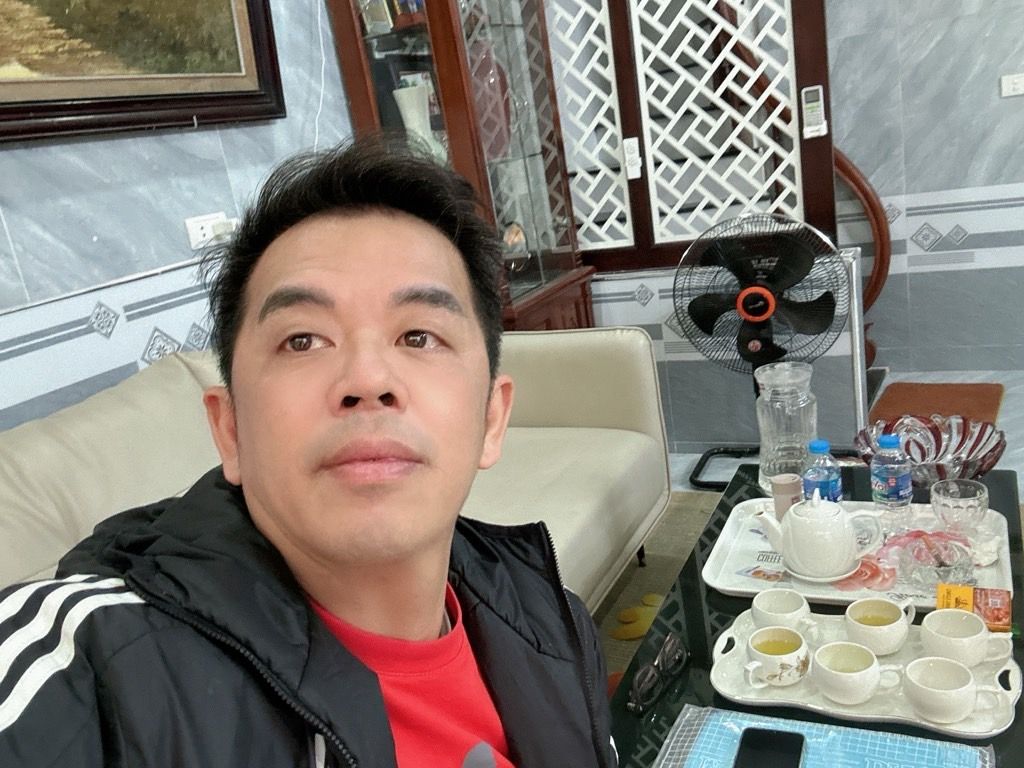 Bán nhà Đông Thiên - diện tích 30m2 2 tầng - Lô góc, ngõ thông - giá 4,65 tỷ