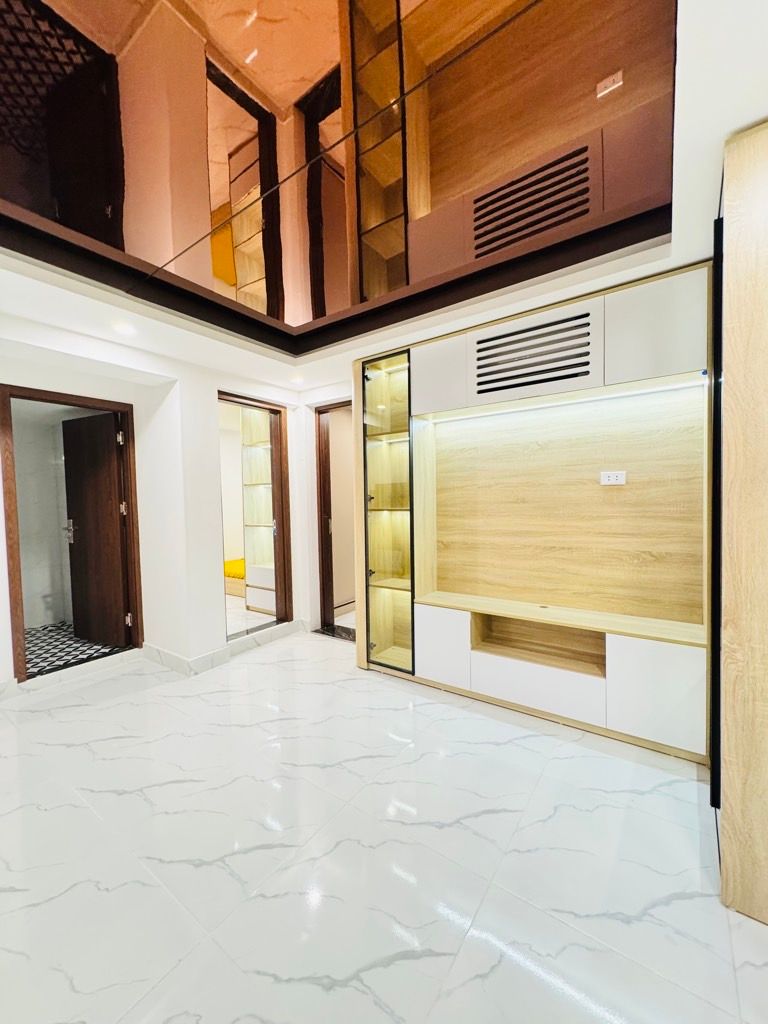 Bán nhà Nguyễn Hiền - diện tích 65m2 1 tầng - Sổ đỏ chính chủ - giá 4,5 tỷ