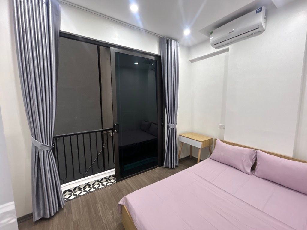 Bán nhà Khương Trung - diện tích 72m2 8 tầng - Ô TÔ ĐỖ CỔNG - giá 22,9 tỷ