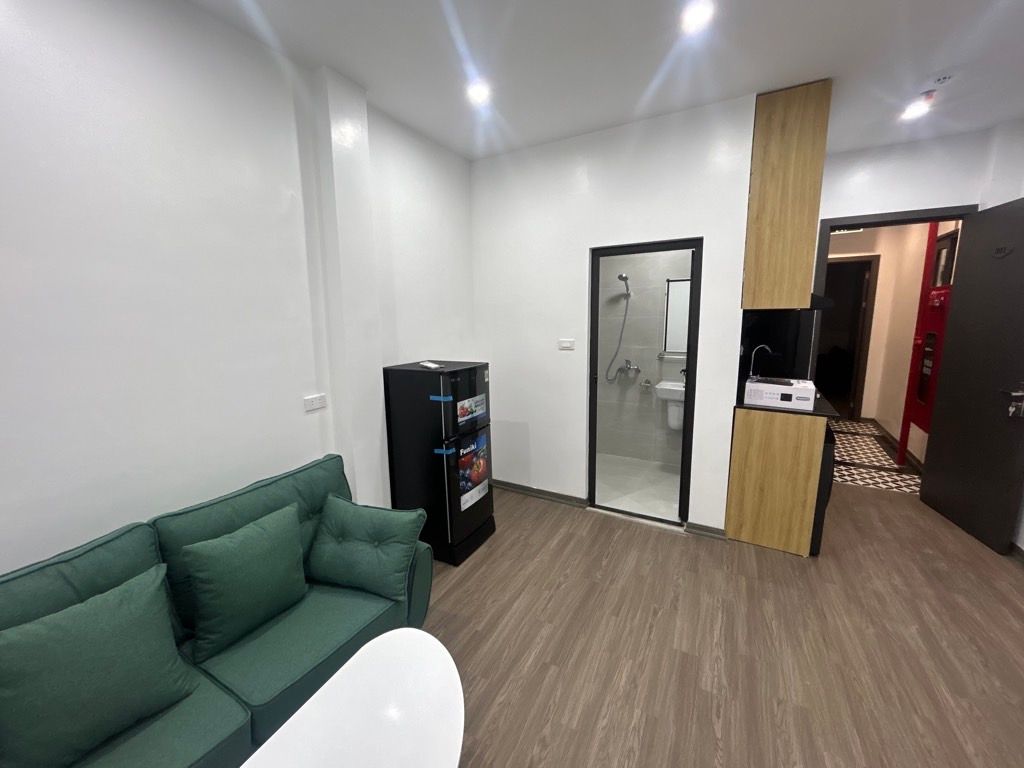 Bán nhà Khương Trung - diện tích 72m2 8 tầng - Ô TÔ ĐỖ CỔNG - giá 22,9 tỷ