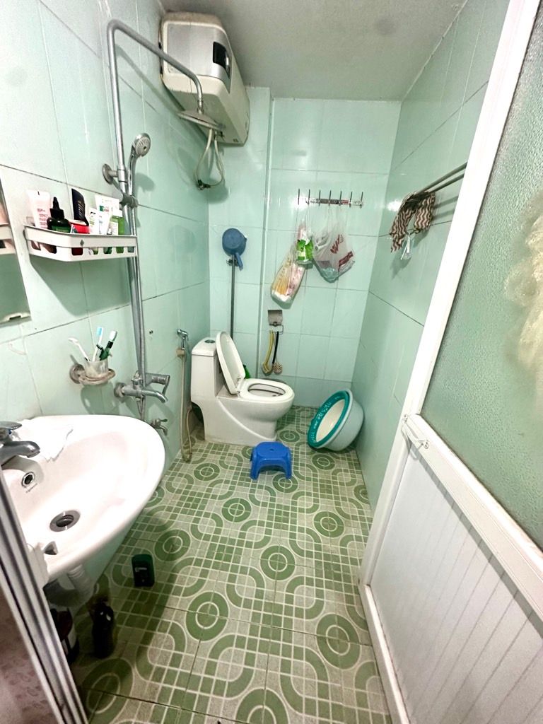 Bán nhà Nguyễn Khoái - diện tích 37m2 4 tầng - Ô TÔ VÀO NHÀ - giá 7,2 tỷ