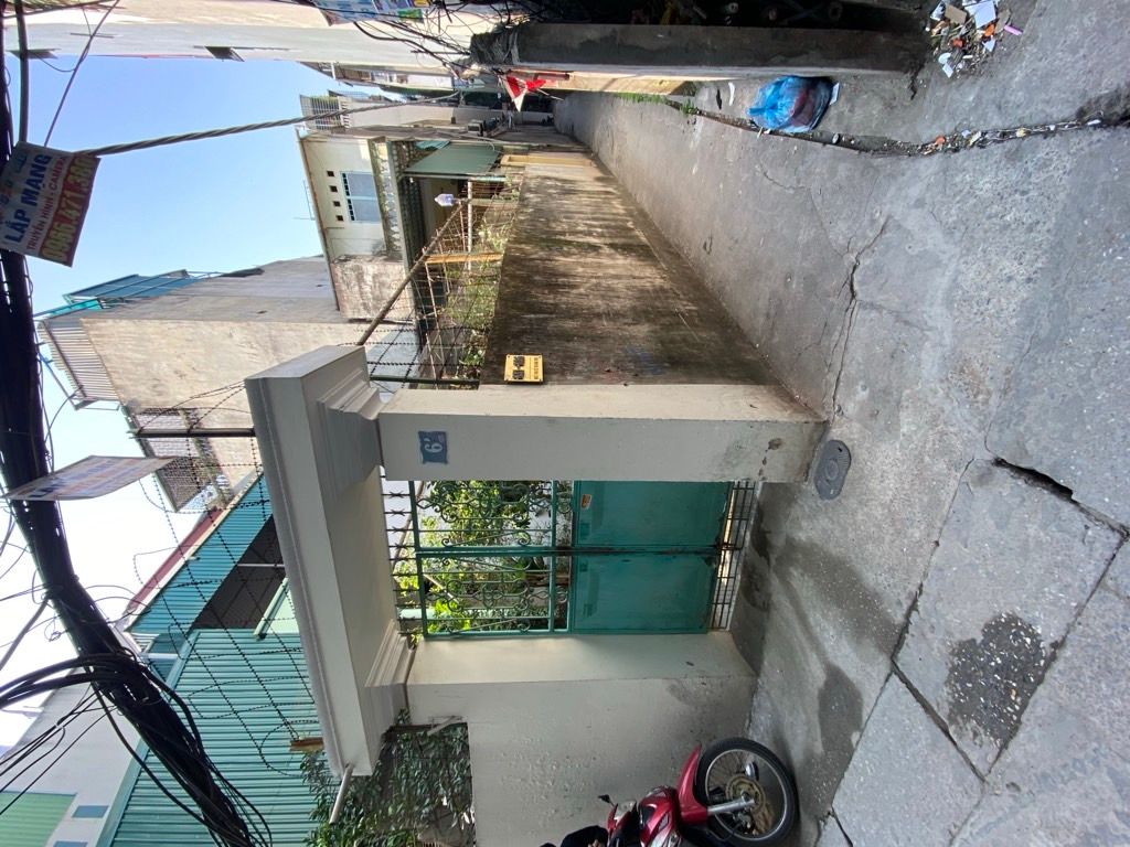 Bán nhà Hoàng Mai - diện tích 30m2 5 tầng - Ô tô cách 50m - giá 8,2 tỷ