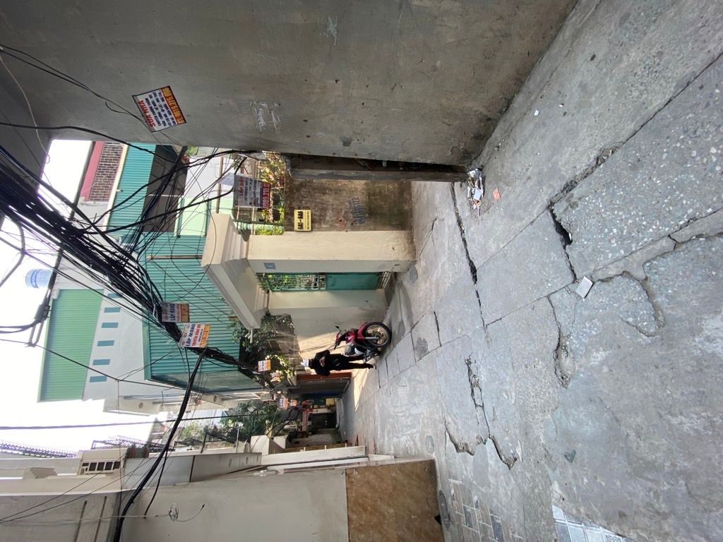 Bán nhà Hoàng Mai - diện tích 30m2 5 tầng - Ô tô cách 50m - giá 8,2 tỷ