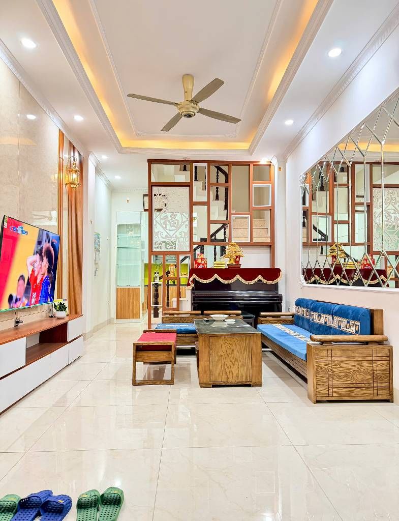 Bán nhà Nguyễn Viết Xuân - diện tích 44.7m2 4 tầng - Cực hiếm, phân lô quan chức - giá 14,5 tỷ