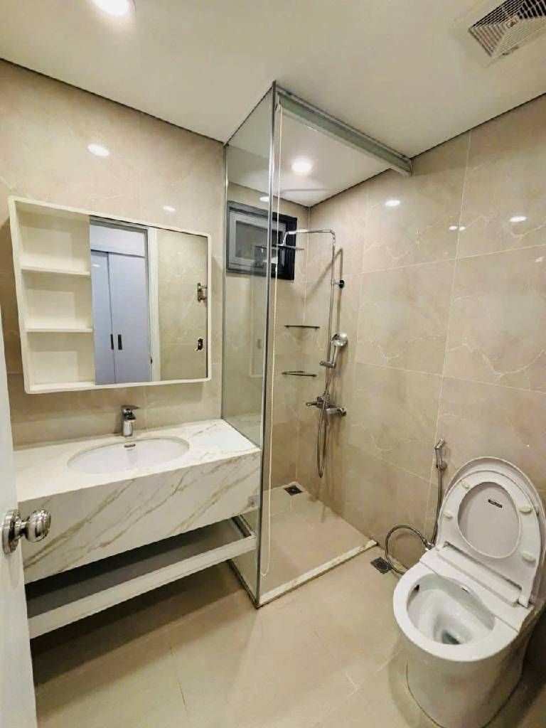 Bán nhà Hoàng Mai - diện tích 96.8m2 1 tầng - Căn hộ cao cấp Park 2 - giá 15,2 tỷ