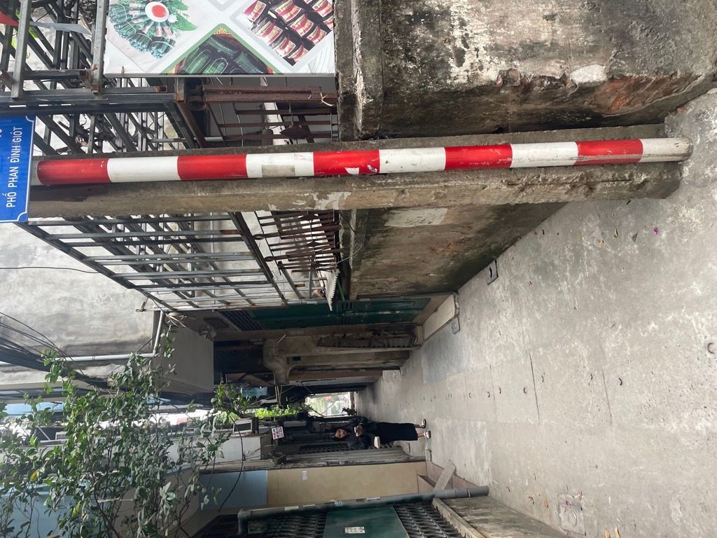 Bán nhà Phan Đình Giót - diện tích 68m2 6 tầng - ô tô tránh - giá 18 tỷ