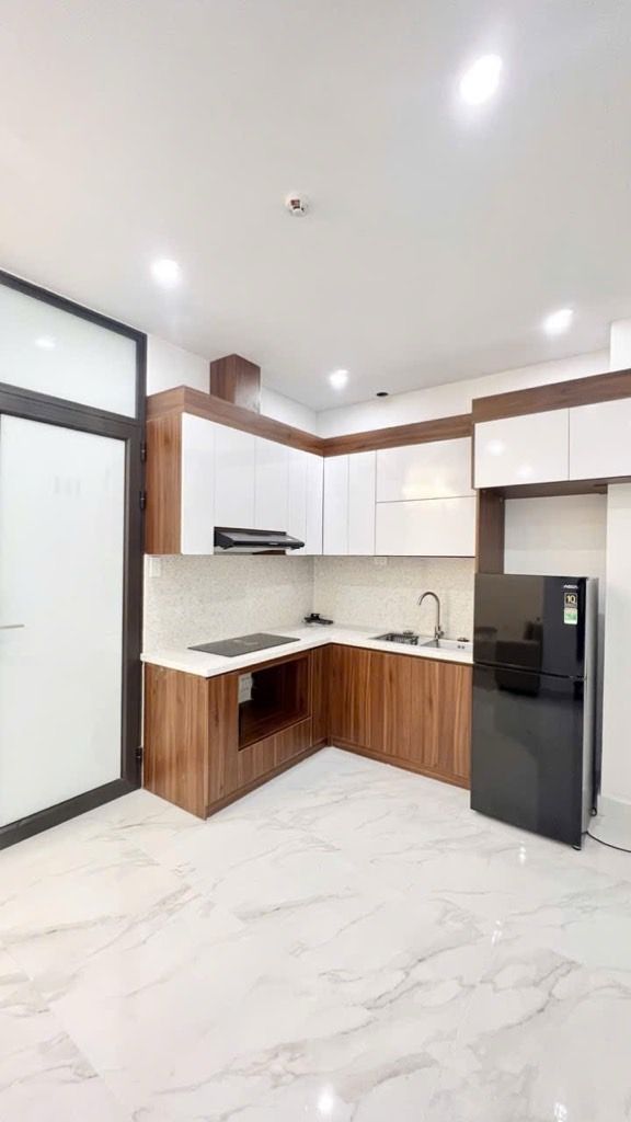 Bán nhà Phan Đình Giót - diện tích 68m2 6 tầng - ô tô tránh - giá 18 tỷ