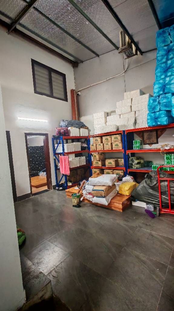 Bán nhà Mai Động - diện tích 66.2m2 2 tầng - Nhà đẹp hiếm có - giá 13,5 tỷ