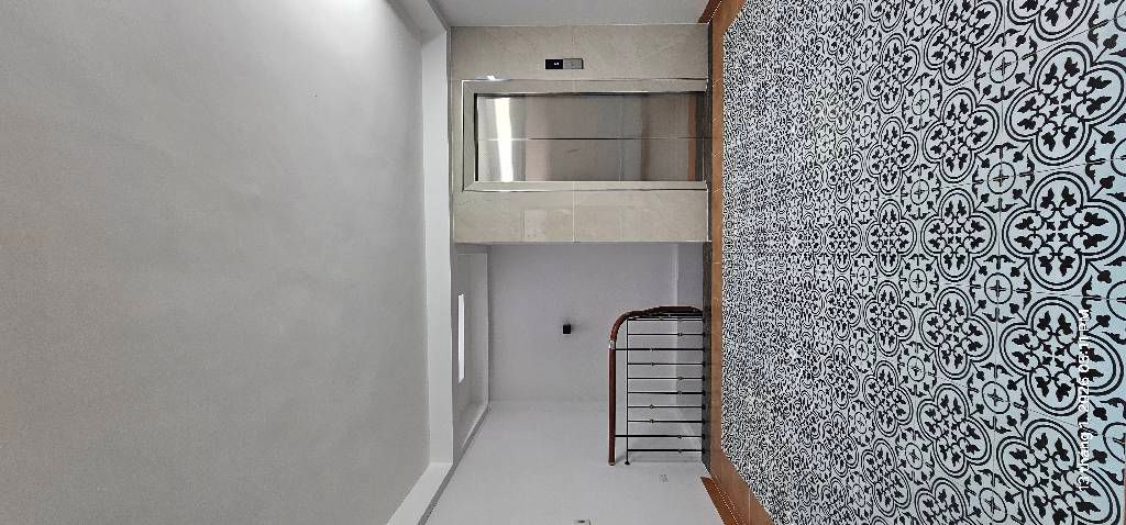 Bán nhà Thái Hà - diện tích 36,1m2 6 tầng - Siêu phẩm thang máy, 3 bước ra Mặt Phố - giá 18,6 tỷ