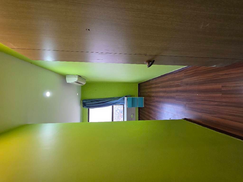 Bán nhà Lĩnh Nam - diện tích 93.4m2 18 tầng - Căn hộ cao cấp - giá 8,5 tỷ