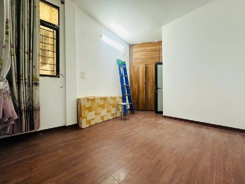 Bán nhà Trung Tả - diện tích 19,9m2 5 tầng - Nhà đẹp đón Tết - giá 6,5 tỷ