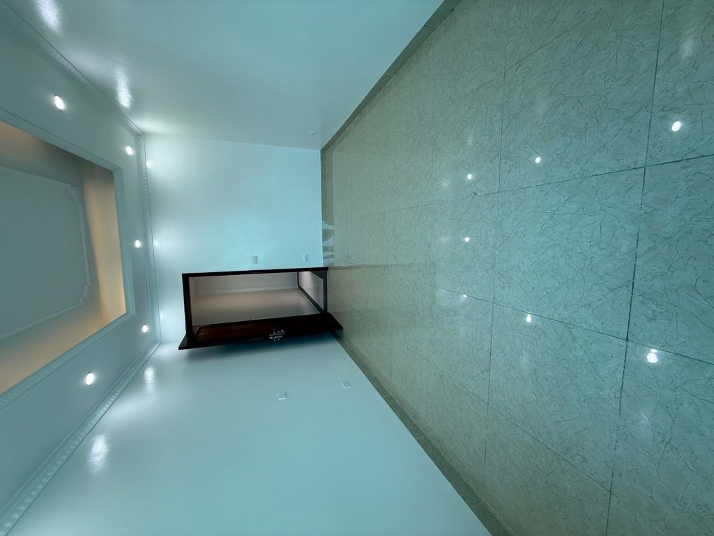 Bán nhà thanh Lân - diện tích 35m2 5 tầng - ô tô đỗ cửa - giá 8,8 tỷ