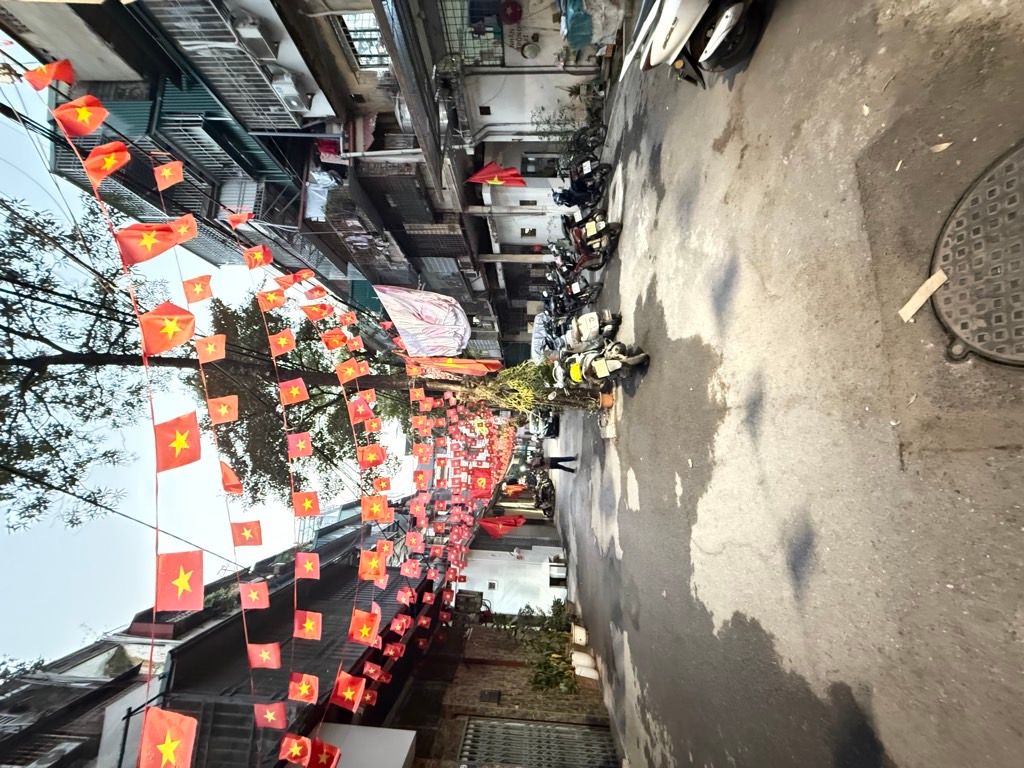 Bán nhà Giải phóng - diện tích 55m2 5 tầng - Nhà tập thể tầng cao, full nội thất - giá 3,34 tỷ