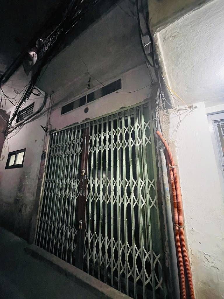 Bán nhà Văn Hương - diện tích 16,5m2 6 tầng - gần ô tô - giá 5,4 tỷ