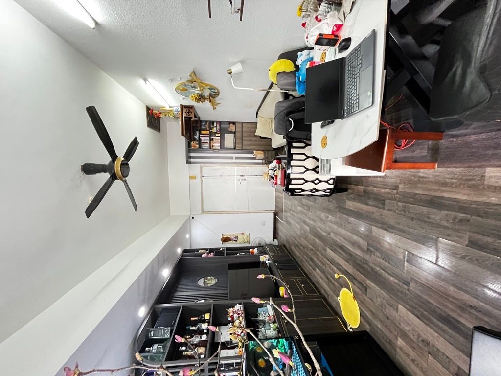 Bán nhà Vũ Trọng Phụng - diện tích 81.5m2 1 tầng - Căn hộ đẹp hiếm có - giá 6,4 tỷ