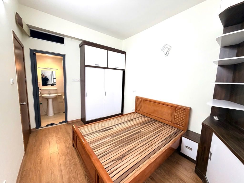 Bán nhà Trịnh Đình Cửu - diện tích 58.5m2 7 tầng - Căn hộ đẹp, đầy đủ tiện nghi - giá 5,5 tỷ