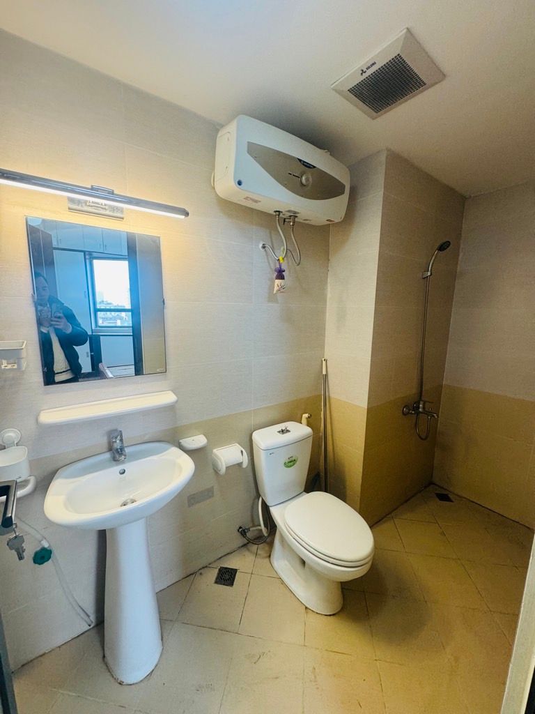 Bán nhà Trịnh Đình Cửu - diện tích 58.5m2 7 tầng - Căn hộ đẹp, đầy đủ tiện nghi - giá 5,5 tỷ