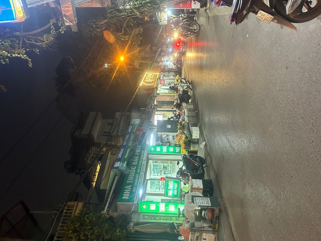 Bán nhà Hoàng Mai - diện tích 43.2m2 6 tầng - Phân lô ô tô 7 chỗ vào nhà - giá 19,5 tỷ