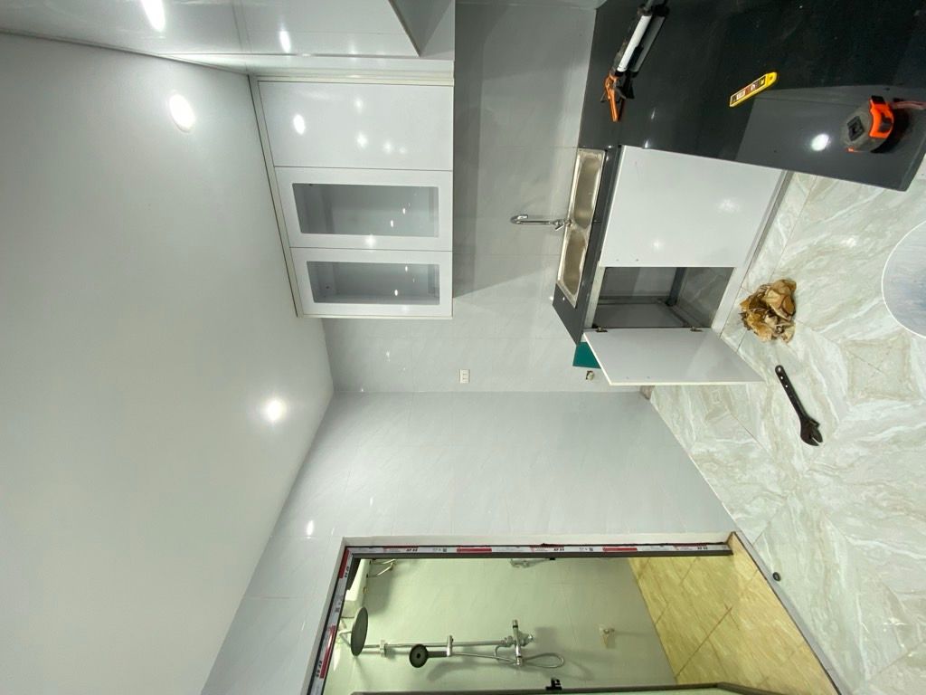 Bán nhà Nguyễn Văn Viên - diện tích 28m2 2 tầng - Nhà đẹp hiếm có - giá 3,4 tỷ