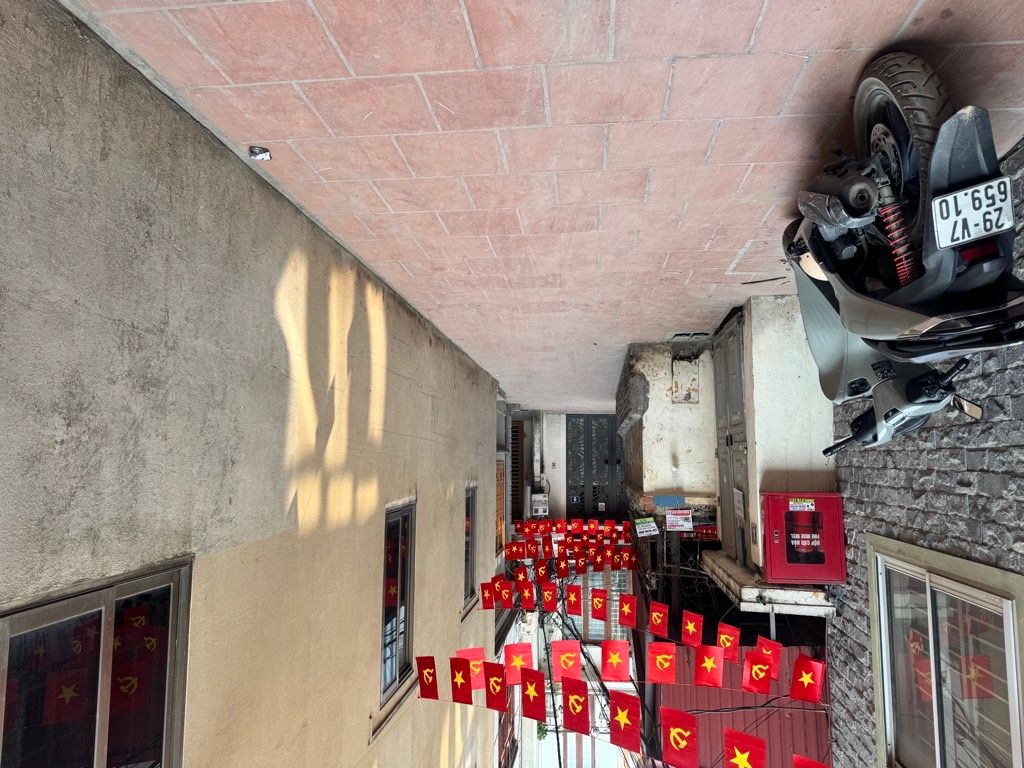 Bán nhà Định công thượng - diện tích 30.5m2 4 tầng - Ngõ nông ba gác - giá 8 tỷ