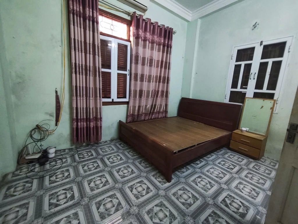 Bán nhà Định công thượng - diện tích 30.5m2 4 tầng - Ngõ nông ba gác - giá 8 tỷ