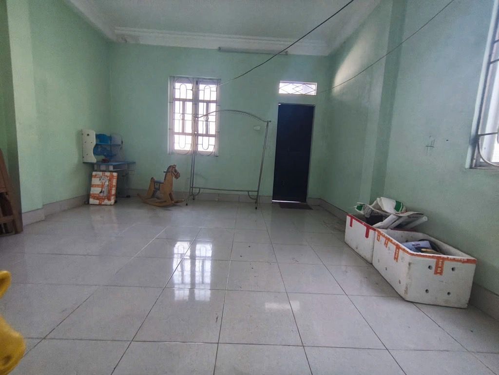 Bán nhà Định công thượng - diện tích 30.5m2 4 tầng - Ngõ nông ba gác - giá 8 tỷ