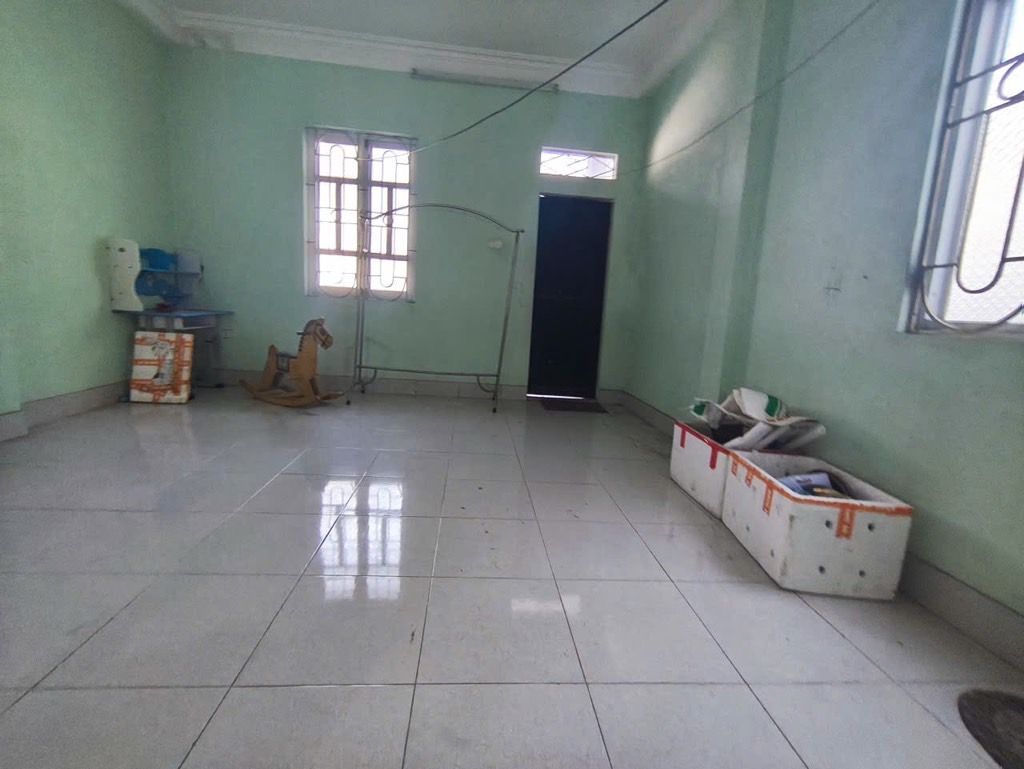 Bán nhà Định công thượng - diện tích 30.5m2 4 tầng - Ngõ nông ba gác - giá 8 tỷ