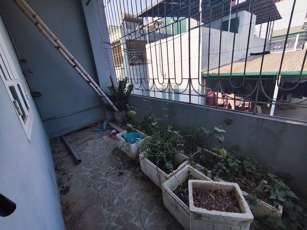 Bán nhà Định công thượng - diện tích 30.5m2 4 tầng - Ngõ nông ba gác - giá 8 tỷ