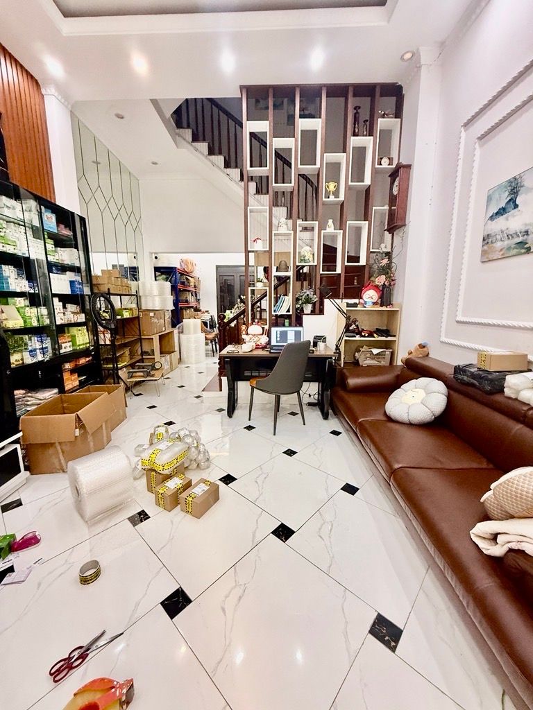 Bán nhà Thanh Nhàn - diện tích 61.6m2 4 tầng - Đất Việt - giá 12,5 tỷ