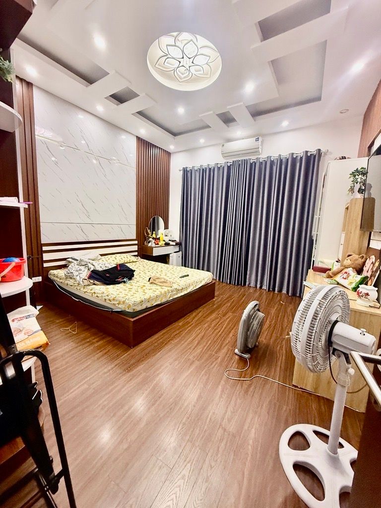 Bán nhà Thanh Nhàn - diện tích 61.6m2 4 tầng - Đất Việt - giá 12,5 tỷ