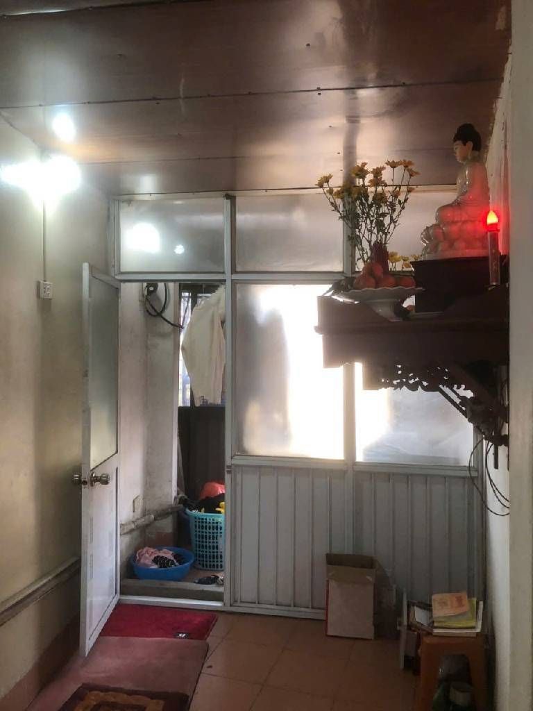 Bán nhà Giải Phóng - diện tích 11m2 4 tầng - Mặt phố - giá 2,5 tỷ