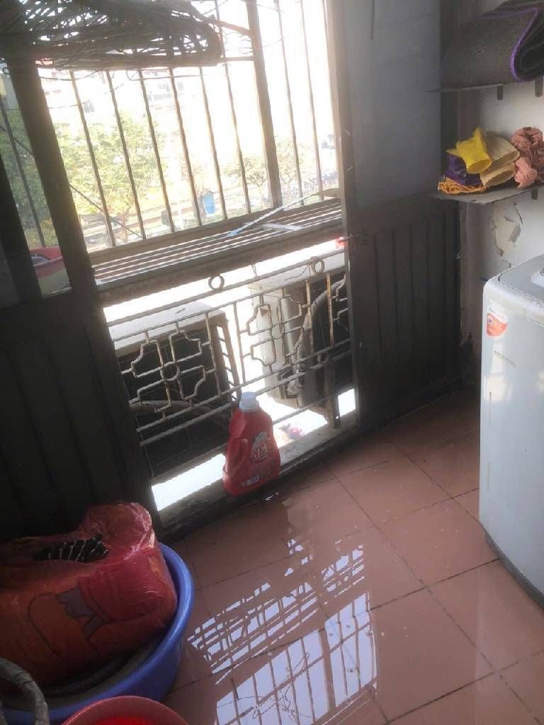 Bán nhà Giải Phóng - diện tích 11m2 4 tầng - Mặt phố - giá 2,5 tỷ