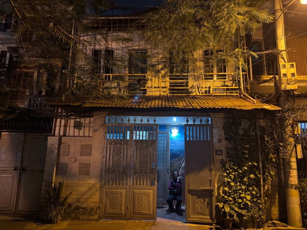 Bán nhà Hoàng Mai - diện tích 81m2 2 tầng - Mảnh đất đẹp đường ô tô tránh - giá 9 tỷ