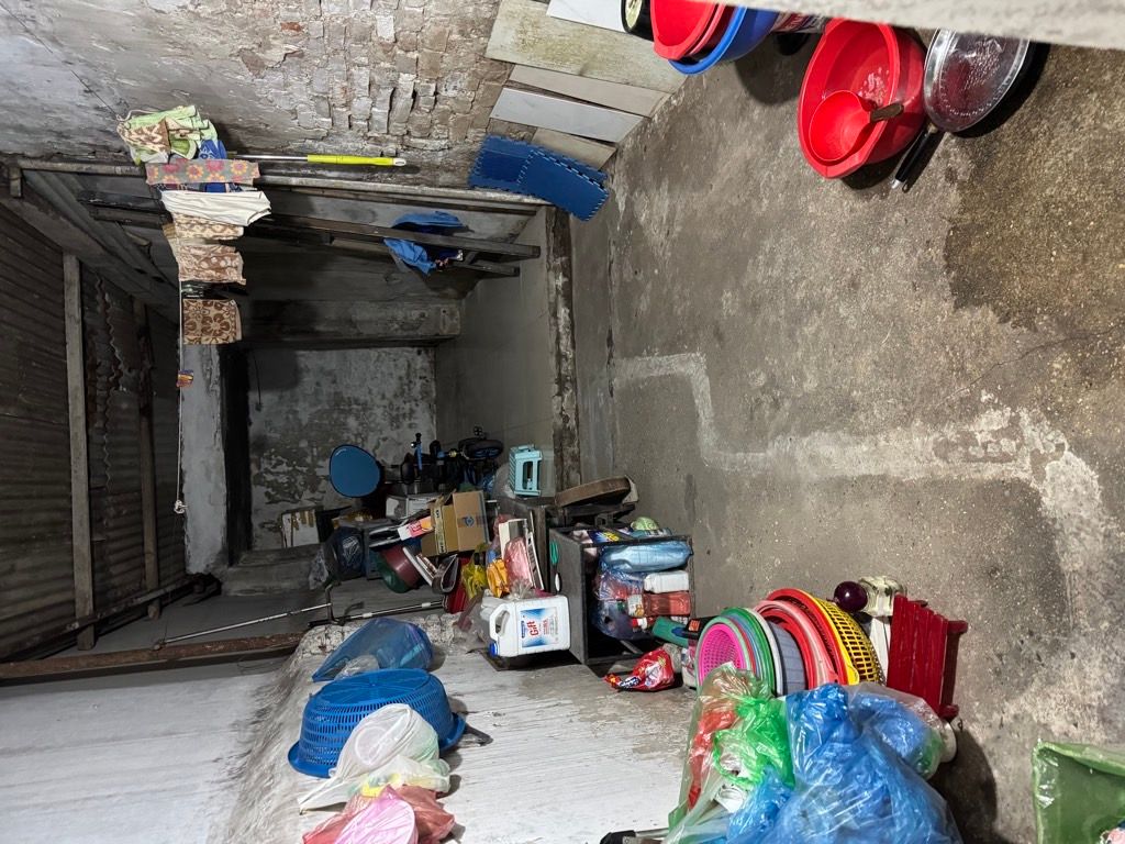 Bán nhà Hoàng Mai - diện tích 81m2 2 tầng - Mảnh đất đẹp đường ô tô tránh - giá 9 tỷ