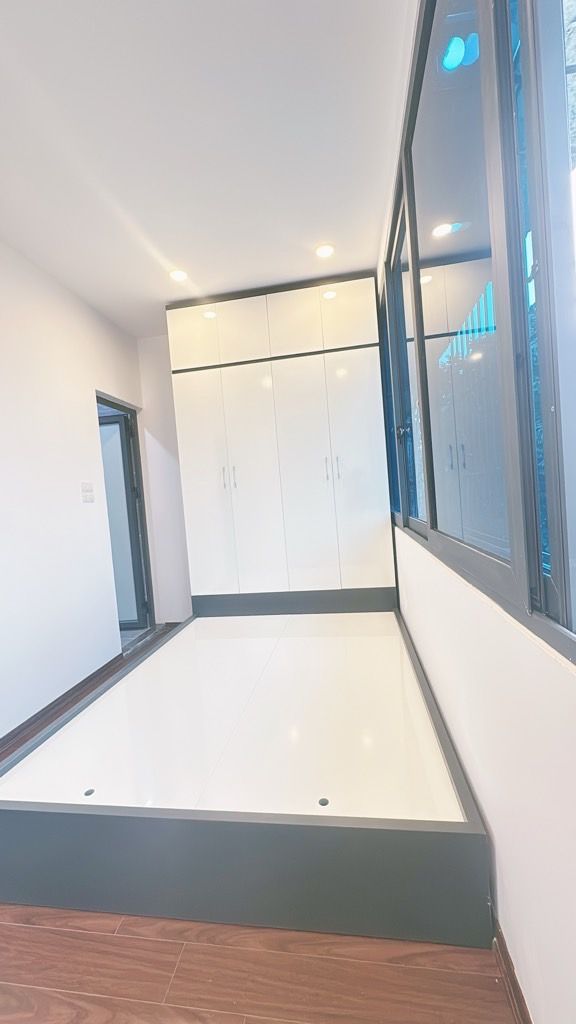 Bán nhà Nguyễn Trãi - diện tích 60m2 1 tầng - Đối diện Royal City - giá 3,5 tỷ