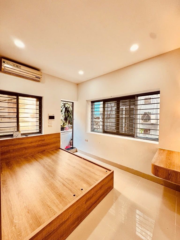 Bán nhà Lò Đúc - diện tích 68m2 1 tầng - Ô TÔ ĐỖ - CĂN HỘ LÔ GÓC TẦNG 2 3 MẶT THOÁNG - giá 3,8 tỷ