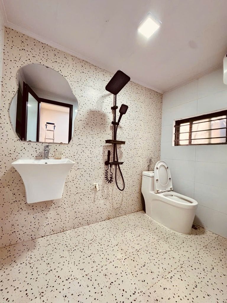 Bán nhà Lò Đúc - diện tích 68m2 1 tầng - Ô TÔ ĐỖ - CĂN HỘ LÔ GÓC TẦNG 2 3 MẶT THOÁNG - giá 3,8 tỷ