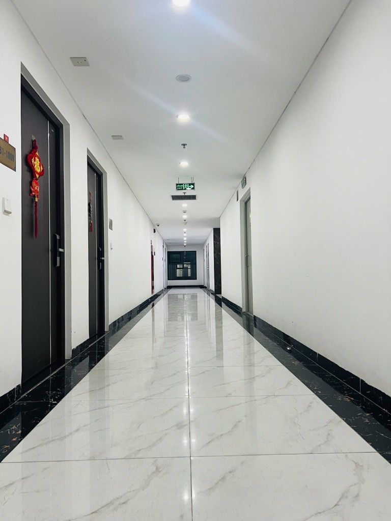 Bán nhà Trần Thủ Độ - diện tích 82.6m2 1 tầng - Căn hộ chung cư view hồ - giá 7,35 tỷ