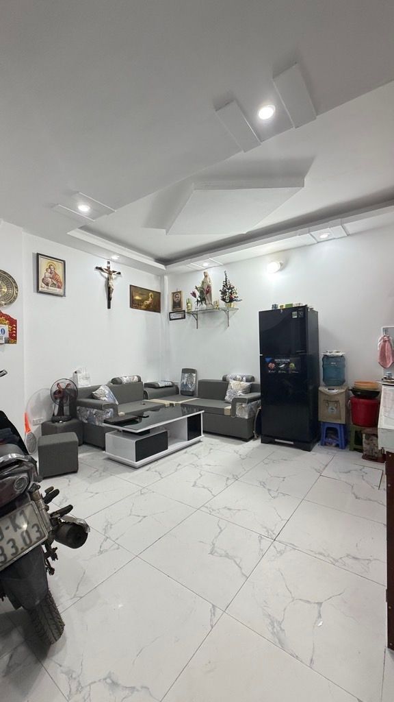 Bán nhà Nam Dư - diện tích 36m2 5 tầng - Nhà dân xây khung cột chắc chắn - giá 5,45 tỷ