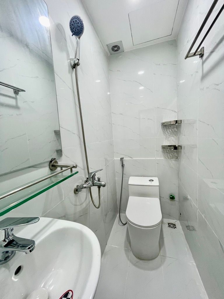 Bán nhà Lê Văn Lương - diện tích 78,3m2 17 tầng - Căn hộ 3PN góc, tầm view triệu đô - giá 7,4 tỷ