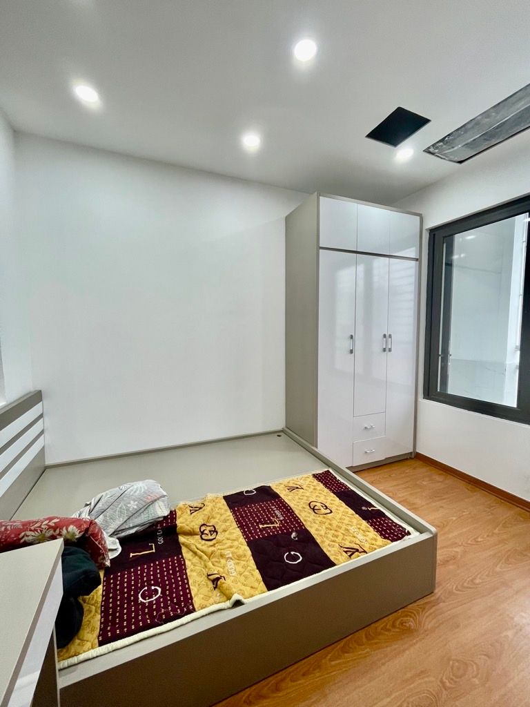 Bán nhà Lê Văn Lương - diện tích 78,3m2 17 tầng - Căn hộ 3PN góc, tầm view triệu đô - giá 7,4 tỷ