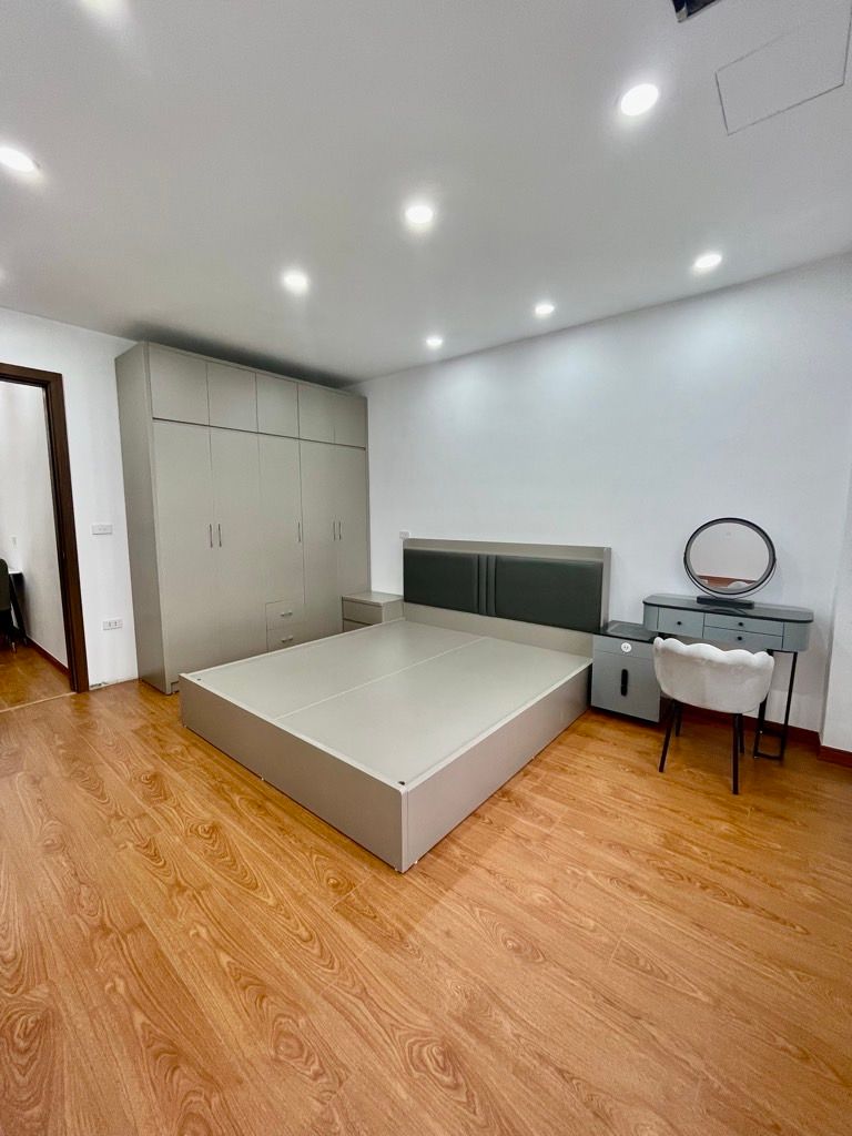 Bán nhà Lê Văn Lương - diện tích 78,3m2 17 tầng - Căn hộ 3PN góc, tầm view triệu đô - giá 7,4 tỷ